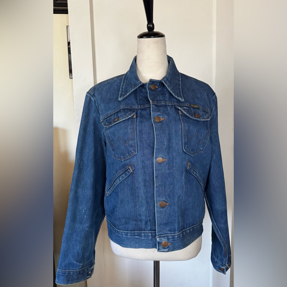 VTG 1970’s Wrangler Denim Trucker Jacket No Fault Made in USA Classic Timeless